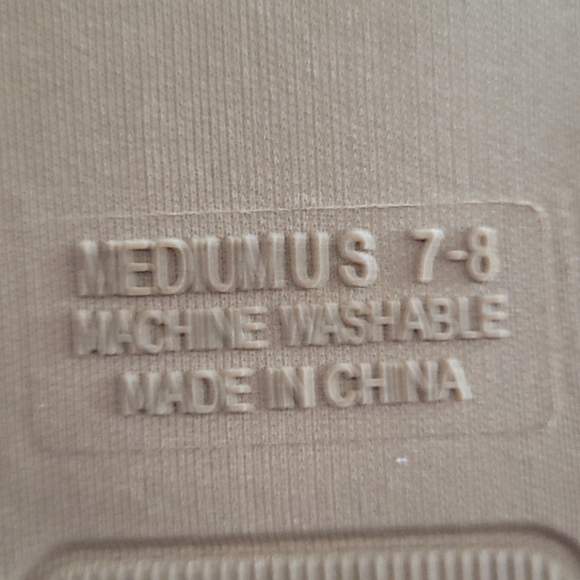 Slippers - Picture 2 of 2